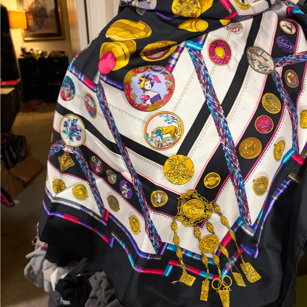 Vintage designer heremes Colorful Patterned Silk Scarf - Picture 2 of 6